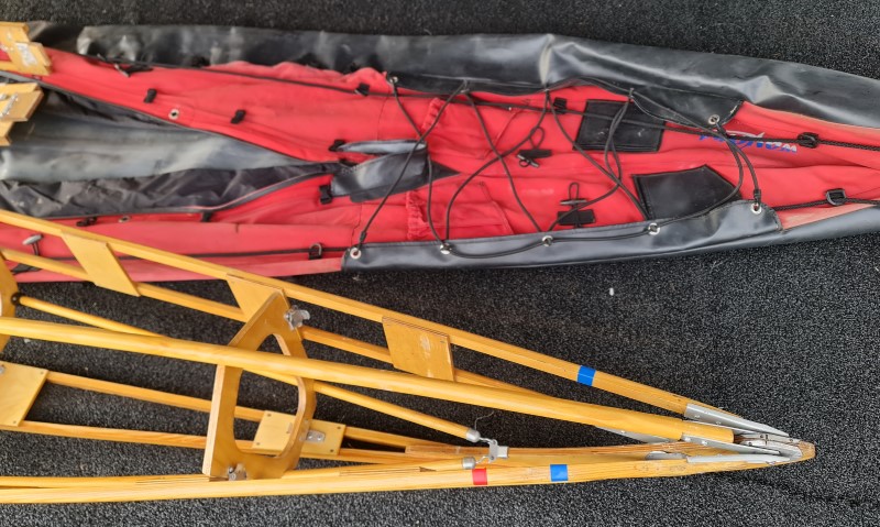 Wayland Amazon II 520 Expedition Quattro Convertible, Red - Ref 100MH - bow deck and frame